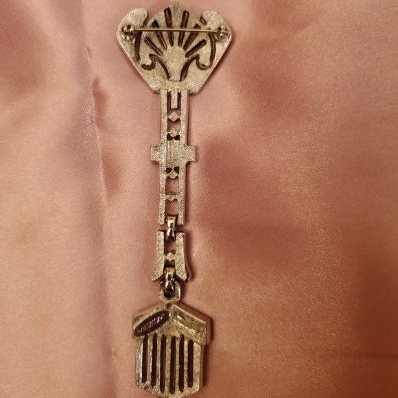 Women's Marcasite style stone earring and pin set - Picture 4 of 6